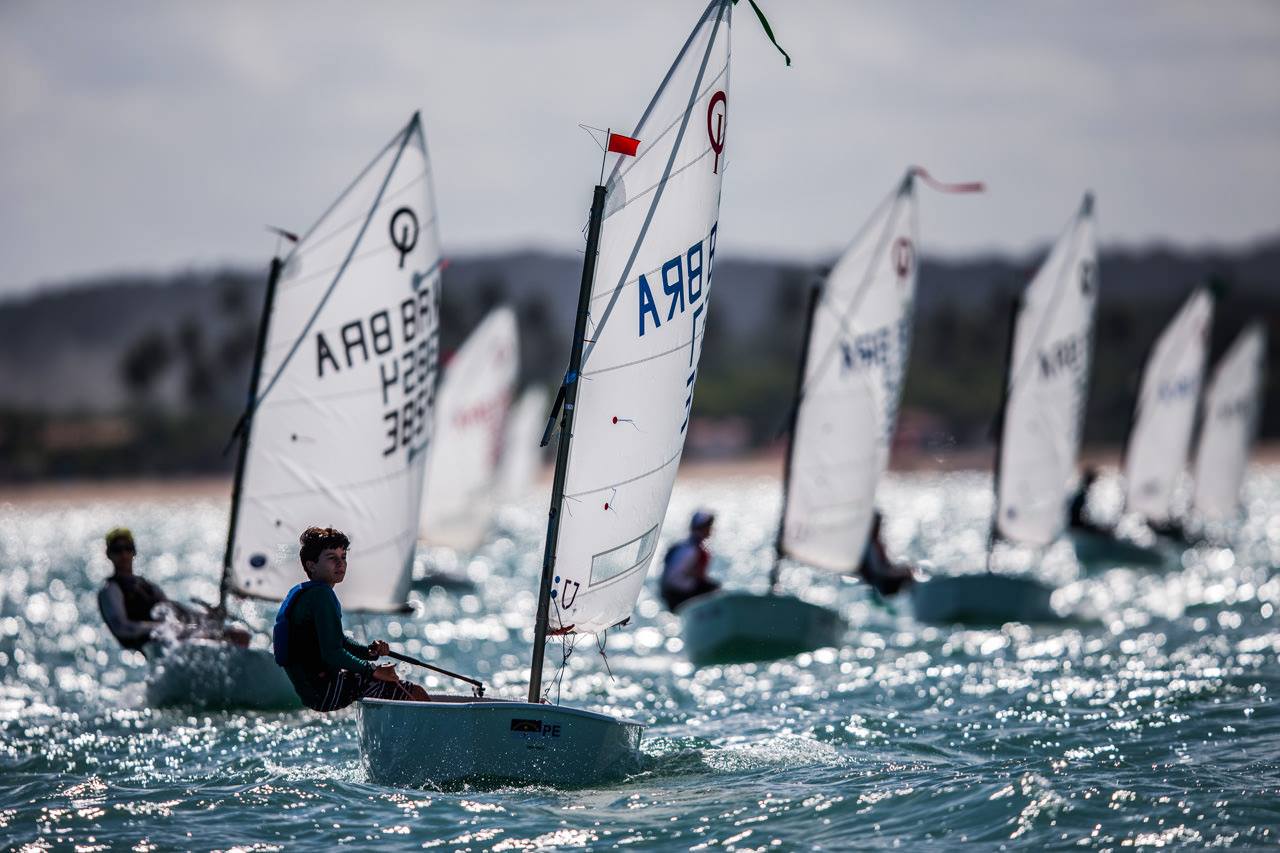 1491539_191183554423254_256033496_o