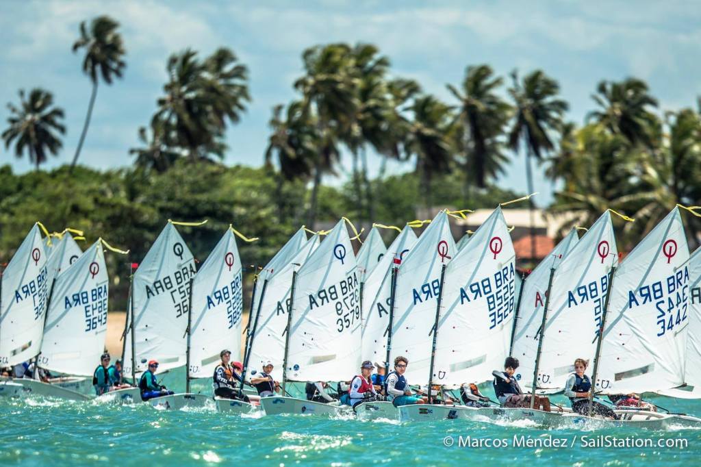 Flotilha Amarela - foto de Marcos Méndez / Sailstation.com