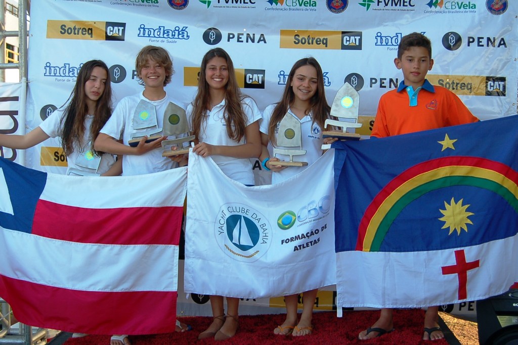 Cinco primeiros colocados de cada categoria estreante.