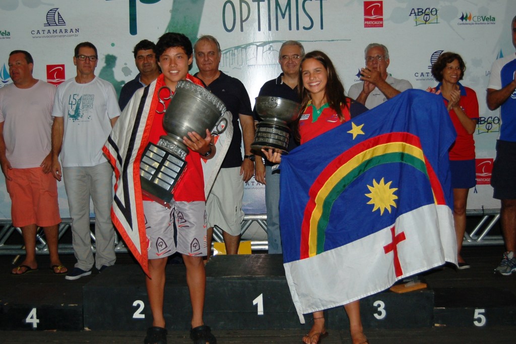 Nicolas Bernal (campeão masculino) e Marina da Fonte (campeã feminina)